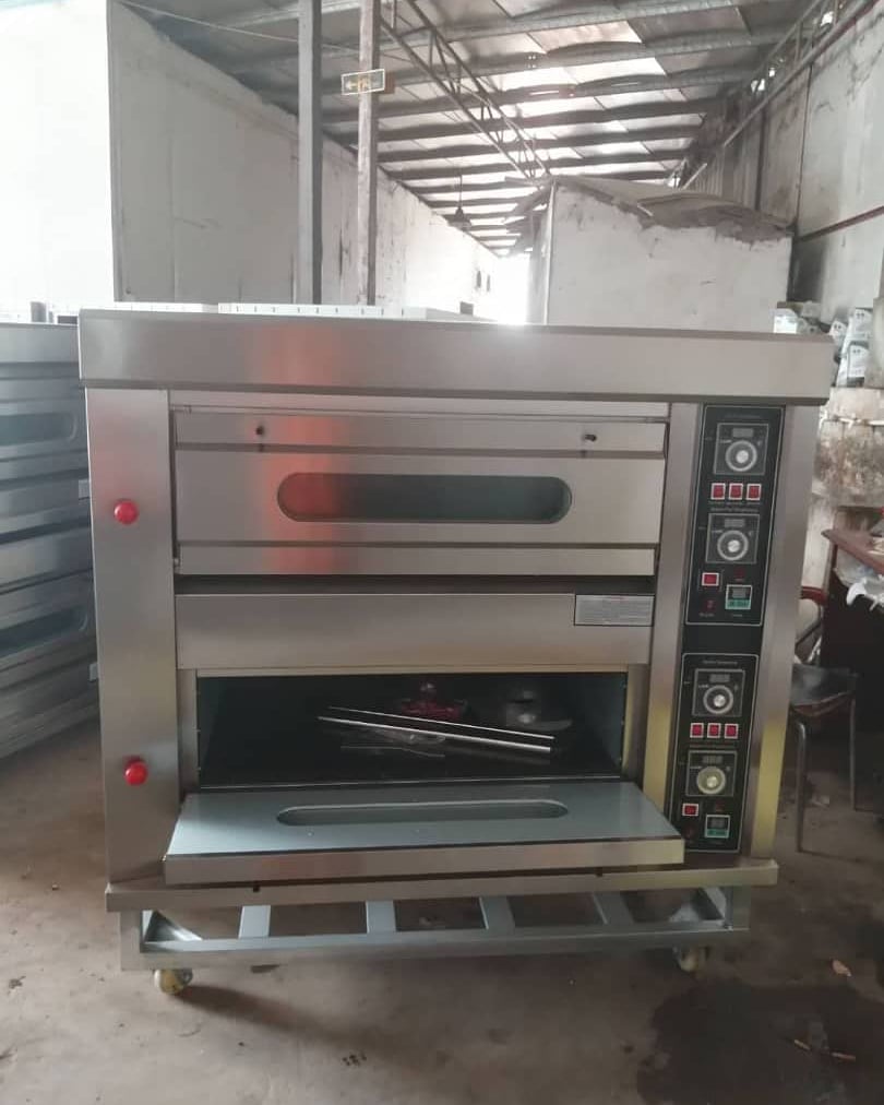 4 trays industrial gas oven